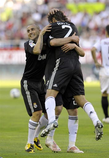 港队本月亚洲杯预选赛大名单：陈晋一领衔中超、中甲8将入选