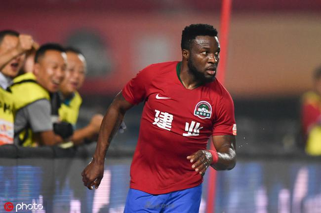 杜兰特连续得分带动全队